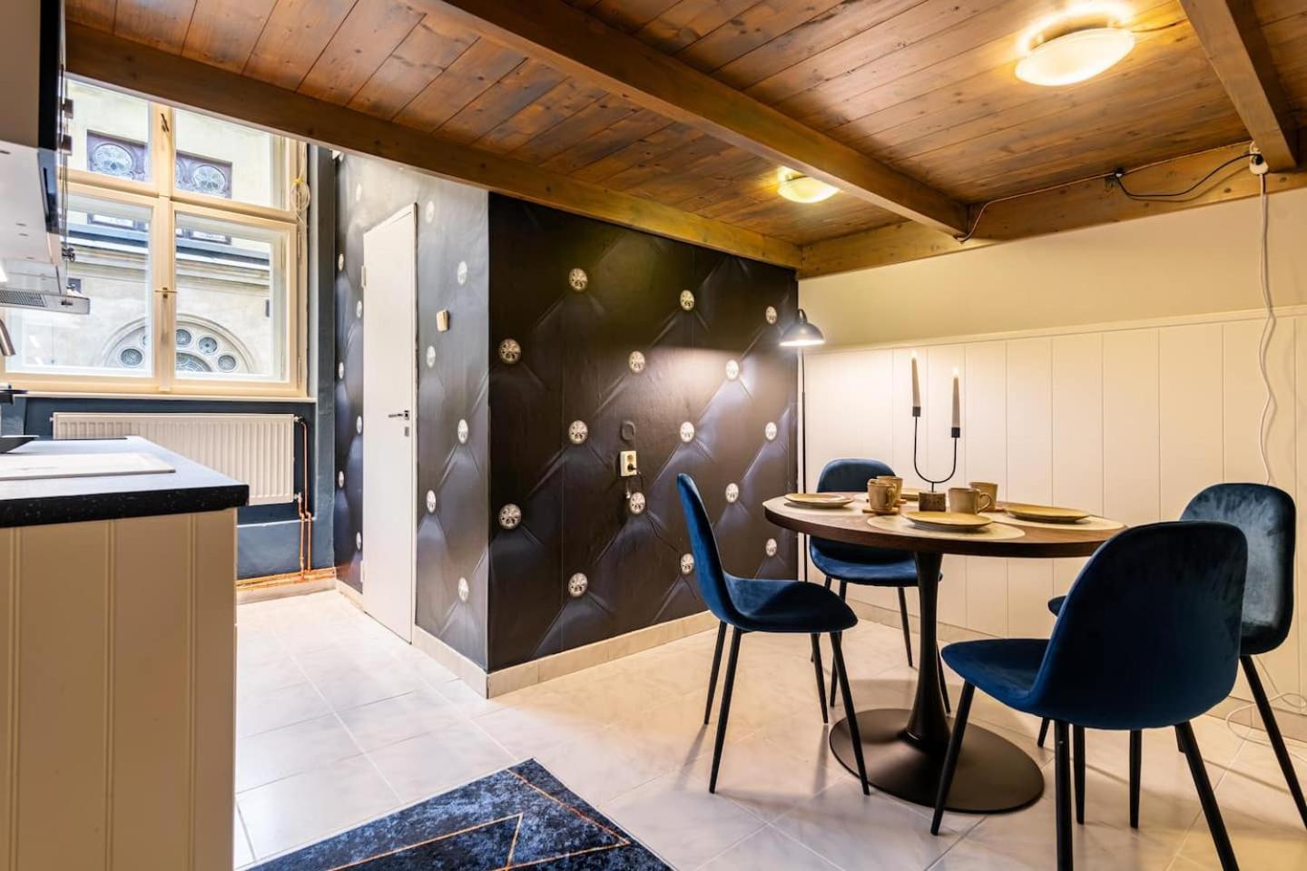 Place Of Grace - 3 Minutes From The Museum And Old Town Apartment Prag