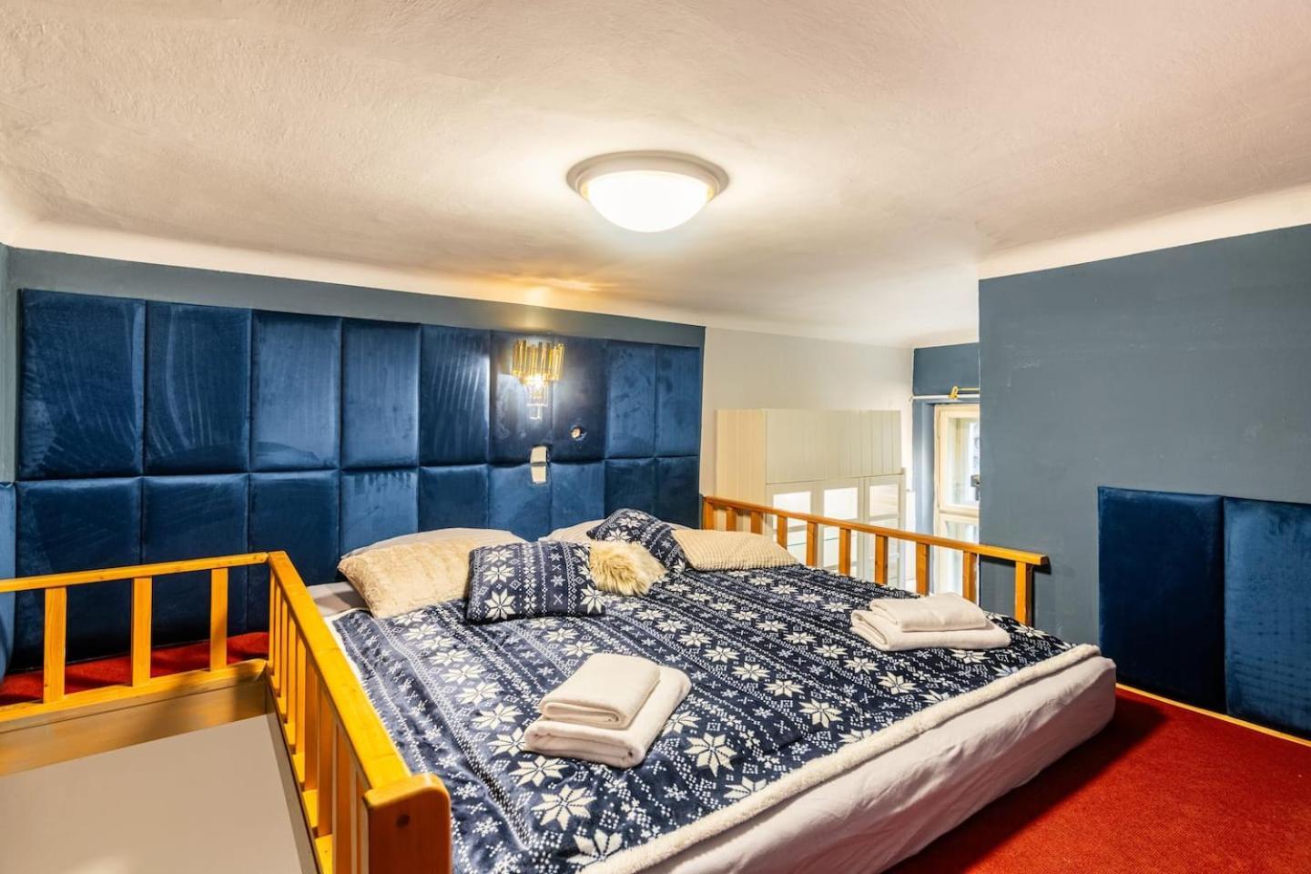 Apartment Place Of Grace - 3 Minutes From The Museum And Old Town Prag
